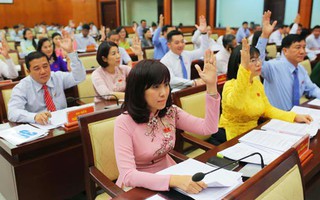 HĐND TP HCM ra nhiều "tối hậu thư"