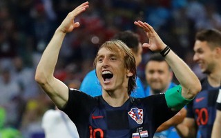 Thắng trận, Modric đả kích truyền thông Anh