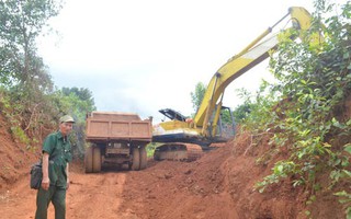 Kỷ niệm Ngày Thương binh - Liệt sĩ: Bán bò, dê làm cầu cho dân