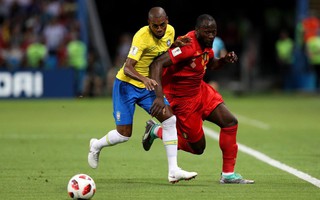 Ferdinand: Cầu thủ Brazil như những đứa trẻ 11 tuổi chạy theo “ông anh” Lukaku