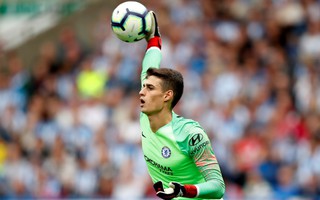 Cựu cầu thủ Chelsea đòi đuổi thủ môn Kepa sau khi chống lệnh khiến HLV Sarri sôi máu