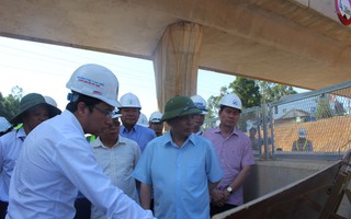 Bộ trưởng Nguyễn Văn Thể: Cao tốc mới thảm mà chạy lộc cộc, sau này thế nào?