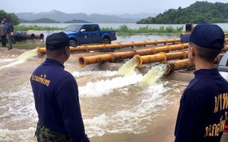 Nguy cơ nước tràn đập ở Thái Lan