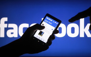 Khống chế, đưa người về nhà "giam cầm" vì bị nói xấu trên Facebook