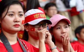 Olympic Việt Nam chia tay trong tiếc nuối, CĐV thẫn thờ