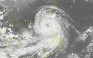 Bão Mangkhut vào Trung Quốc, dần suy yếu