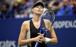 Clip Federer và Sharapova thua sốc ở vòng 4 US Open 2018