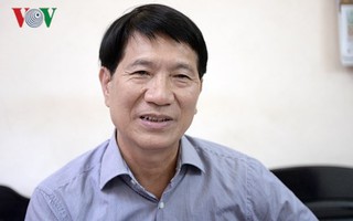 Chủ tịch tỉnh “lười” đến toà khi bị dân kiện