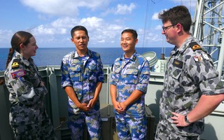 Trung Quốc tập trận ở Úc nhưng không được bắn đạn thật