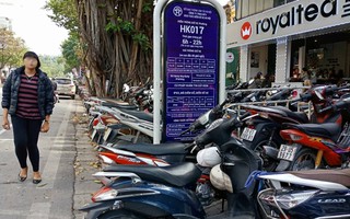 Người dân khó chịu vì thủ tục đỗ xe thông minh iParking