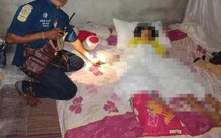 Hổ mang chui vào giường, bé gái 9 tuổi mất mạng