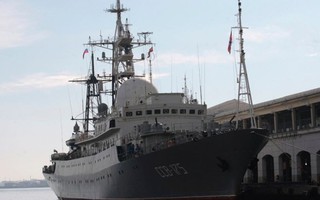 Tàu do thám Nga bị tố áp sát căn cứ quân sự Mỹ