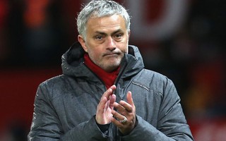 Mourinho quyết định tương lai với M.U