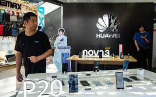 Huawei sa thải giám đốc bị bắt giữ ở Ba Lan
