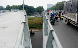 Ngày 18-1, thông xe cầu vượt nút giao Nguyễn Kiệm - Nguyễn Thái Sơn, xe đi thế nào?