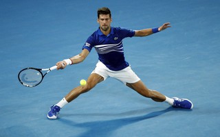 Djokovic thẳng tiến vào tứ kết đấu Nishikori