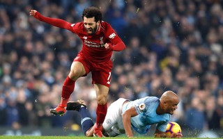 Klopp bức xúc với trọng tài sau trận thua Man City