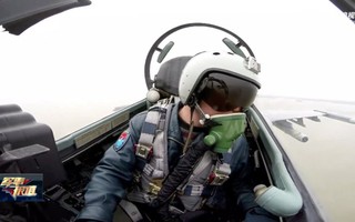 Trung Quốc tung clip "gây chuyện" với máy bay nước ngoài trên biển Hoa Đông