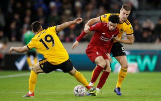 Liverpool bại trận ở FA Cup, dưỡng sức cho Premier League