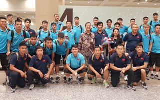 Đội tuyển Việt Nam đã đến Bali, Tuấn Anh trấn an người hâm mộ