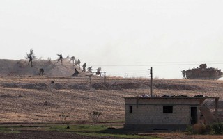 Mỹ rút quân, quân đội Syria tới miền Bắc đối đầu Thổ Nhĩ Kỳ