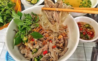 Bún mắm lòng và loạt món ăn ngon không thể bỏ qua ở Đà Nẵng