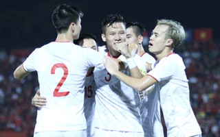 Việt Nam thắng tưng bừng Indonesia 3-1 trên sân khách
