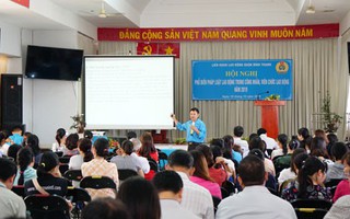 Nâng cao kiến thức pháp luật cho công nhân, cán bộ Công đoàn