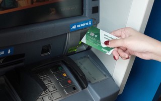 Ngân hàng phải phát hành thẻ chip nội địa từ 31-3-2021