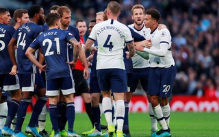 Tottenham: Thăng hoa và sụp đổ cùng VAR