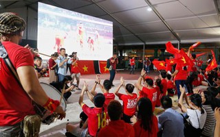 Cuộc thi sáng tác "Bài hát cổ động bóng đá Việt Nam": Cất cao tiếng hát giữa thánh đường bóng đá