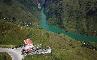 Nguyên trưởng BQL Cao nguyên đá Đồng Văn nói gì về thông tin đứng sau công trình sai phạm ở Mã Pí Lèng?