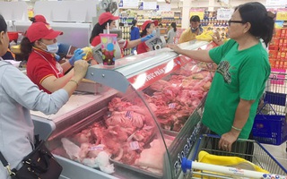 Giá thịt heo tăng kéo dài