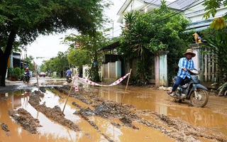 Buộc nhà thầu Trung Quốc trả đường dân sinh cho người dân Quảng Ngãi