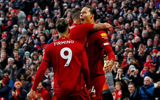 Van Dijk lập cú đúp, Liverpool nối dài kỷ lục không tưởng