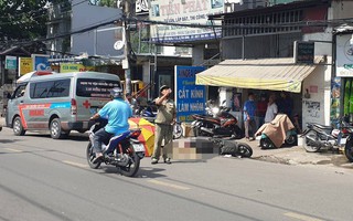 CLIP: Chạy song song xe tải, một cô gái bị cán tử vong ở TP HCM