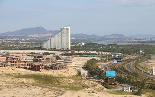 Loạn xây dựng ở bán đảo Cam Ranh