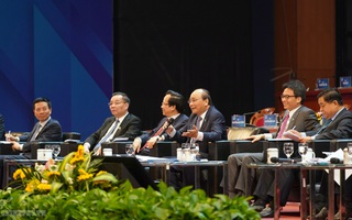 Thủ tướng Nguyễn Xuân Phúc đối thoại với 1.000 thanh niên ưu tú