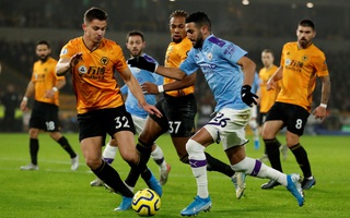 Wolverhampton ngược dòng đẳng cấp, Man City thua tê tái ở Molineux