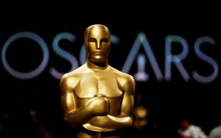 Ban tổ chức giải Oscar nhượng bộ sau khi bị “ném đá”