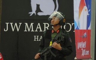 Thắt chặt an ninh khách sạn JW Marriott trước khi Tổng thống Donald Trump tới Hà Nội