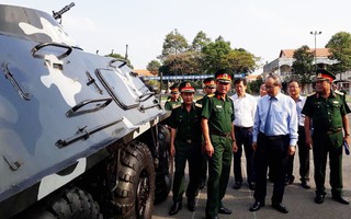 Bí thư Nguyễn Thiện Nhân: Xây dựng TP HCM thành khu vực phòng thủ vững chắc!