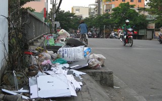 Nạn xả rác bừa bãi: Làm sao dẹp bỏ?: Chìa khóa vạn năng: Giáo dục và pháp luật