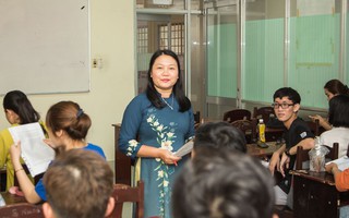 Giảng viên ngành Việt Nam học trăn trở nghiệp dạy học