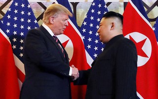 Ông Trump rút lệnh trừng phạt Triều Tiên vì... mến ông Kim Jong-un