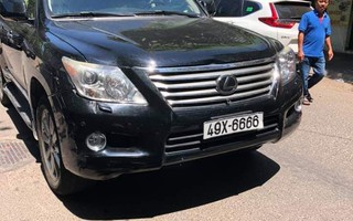 Bắt tạm giam người lái xe Lexus biển tứ quý tông vào đám tang