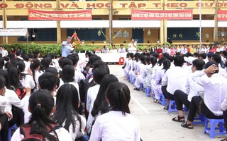 Phòng chống... trên giấy, bạo lực học đường tăng: Cách đánh giá, giáo dục đạo đức phải khác