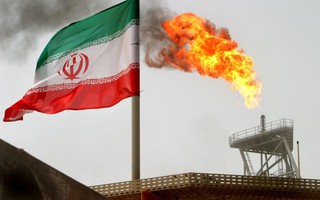 Mỹ muốn bóp nghẹt nguồn thu dầu mỏ của Iran