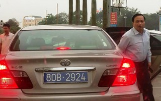 Vụ chủ tịch HĐND tỉnh Ninh Bình đi xe biển 80B: Thu hồi cả 2 xe biển xanh