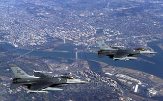 Mỹ điều F-16 chặn máy bay lạ trên bầu trời thủ đô Washington